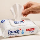 ervețele umede antibacteriene Touch Classic 70 bucăți fără alcool cu capac resigilabil
